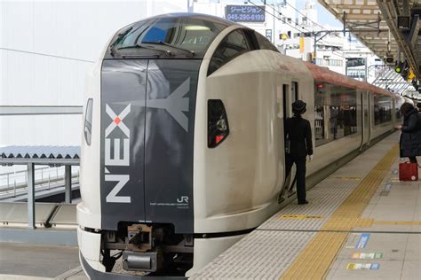 nagoya to narita train.